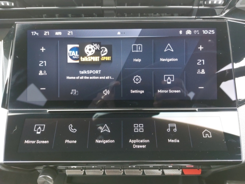 Peugeot 308 1.2 Hybrid 145 Allure E-dsc6 Black #15