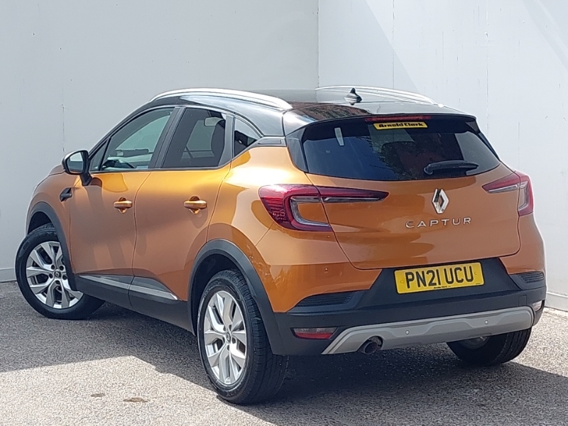 Renault Captur 1.3 Tce 130 Iconic Edc Orange #2
