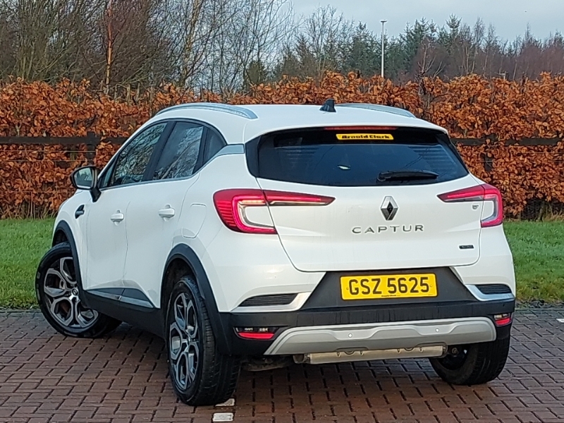 Renault Captur 1.6 E-tech Plug-in Hybrid 160 Techno White #2