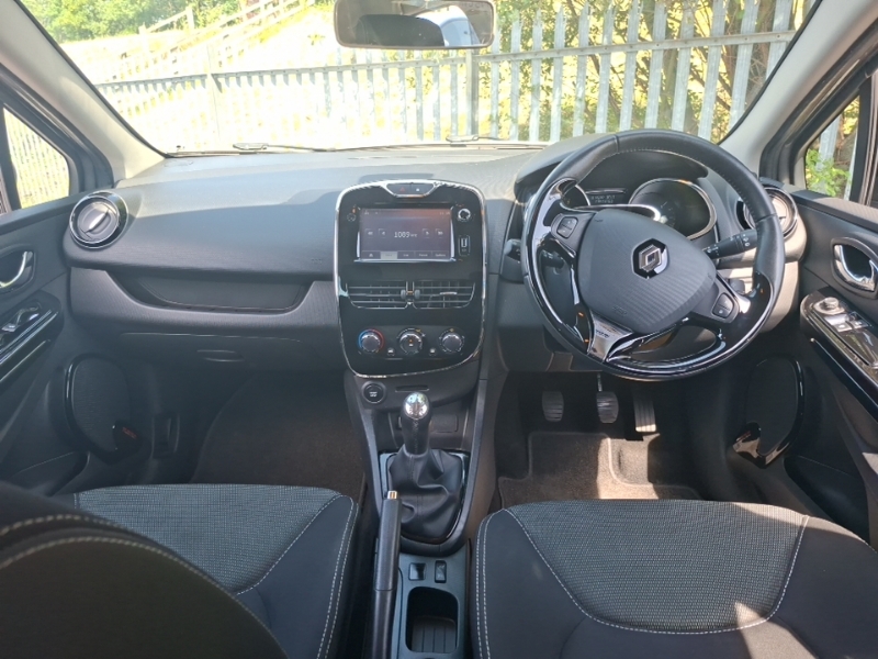 Renault Clio 1.2L 1.2 16V Dynamique Medianav Euro 5 Red #3