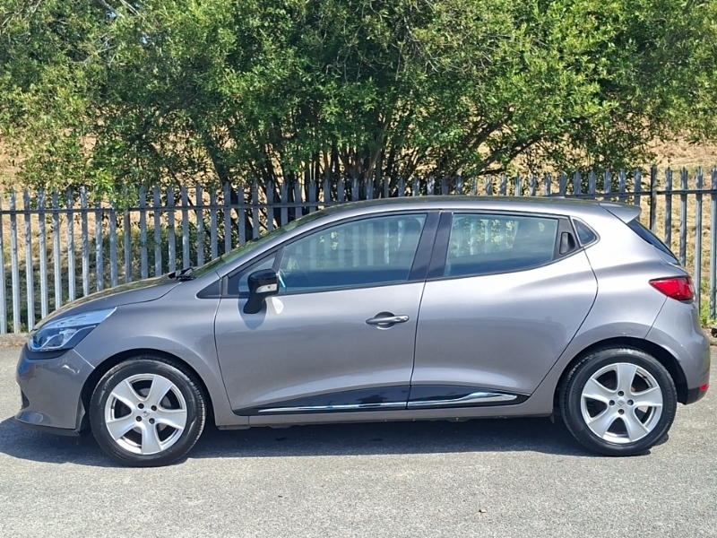 Renault Clio 1.2L 1.2 16V Dynamique Medianav Euro 5 Red #4