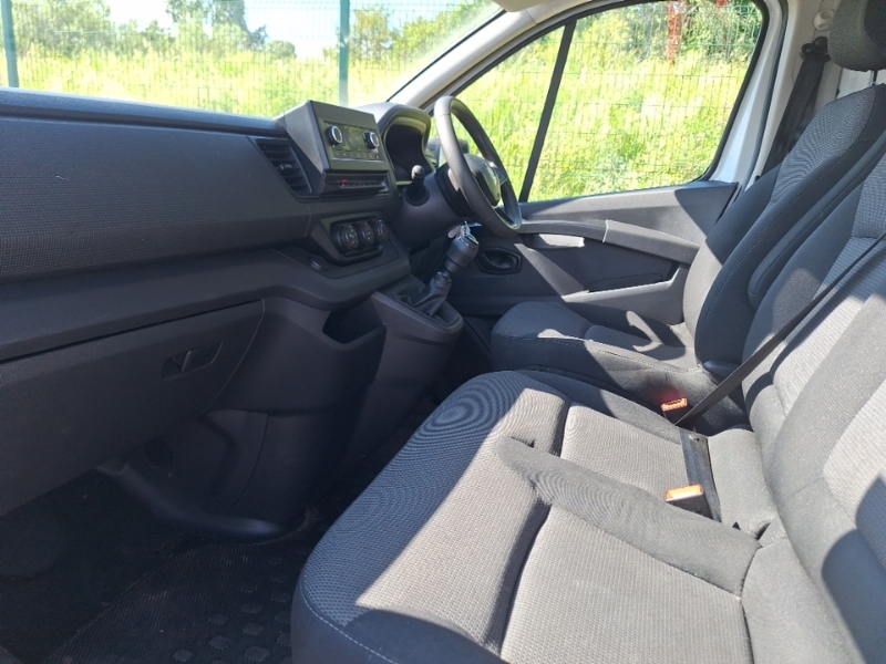 Renault Trafic Sl30 Blue Dci 130 Start Van White #5