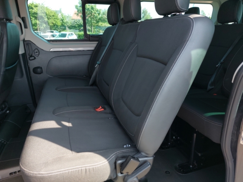 Renault Trafic Ll30 Blue Dci 170 Extra Safety 9 Seater Edc Black #6
