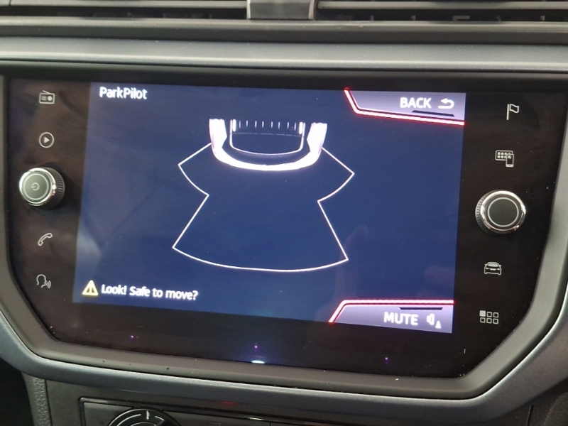 Seat Arona Seat Hatchback 1.6 Tdi 115 Se Technology Lu White #9