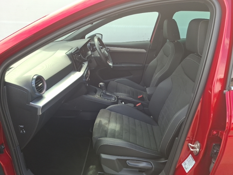 Seat Ibiza 1.0 Tsi 115 Xcellence Lux Dsg Red #5