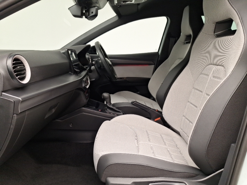 Seat Ibiza 1.0 Tsi 115 Fr First Edition Dsg Grey #5