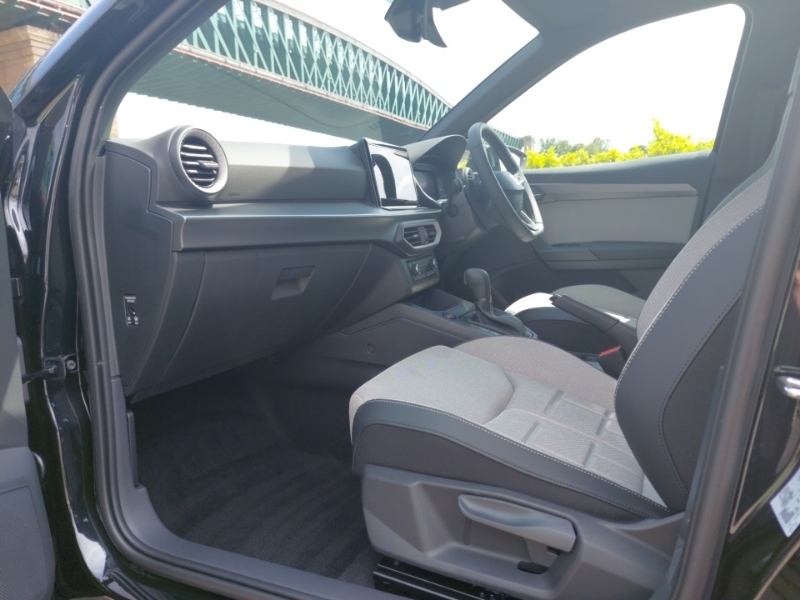 Seat Arona 1.0 Tsi 115 Fr Sport Dsg Black #5