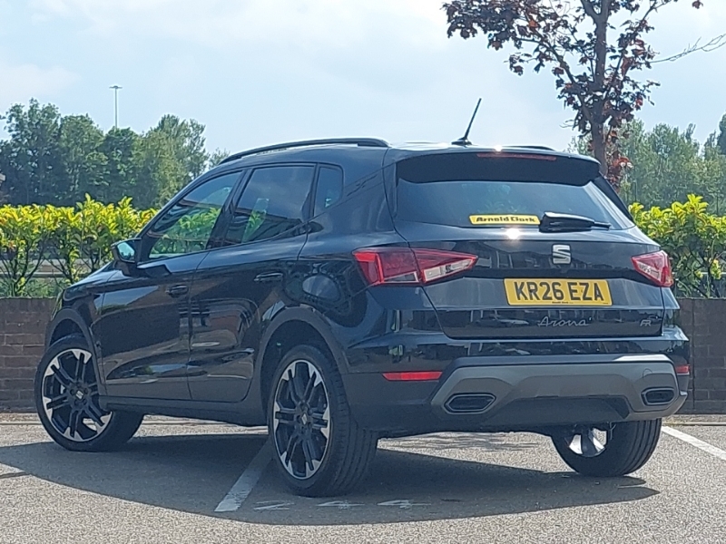 Seat Arona 1.0 Tsi 115 Fr Sport Dsg Black #2