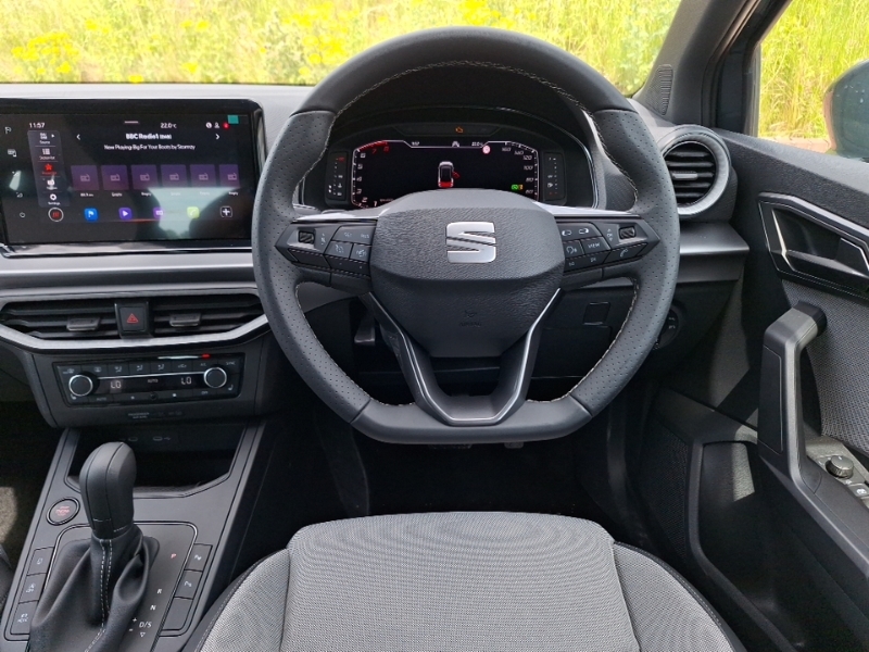 Seat Arona 1.0 Tsi 115 Fr Dsg Black #8