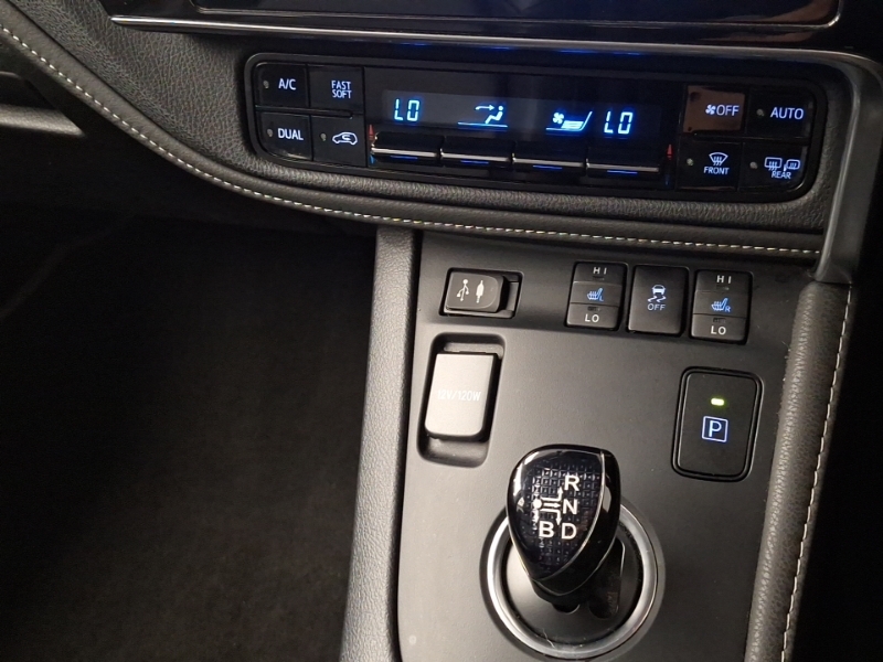 Toyota Auris Vvt-i Design Blue #16