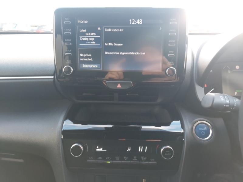 Toyota Yaris Cross Dynamic Gold #14