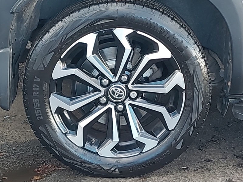 Toyota Yaris Cross Dynamic Gold #12