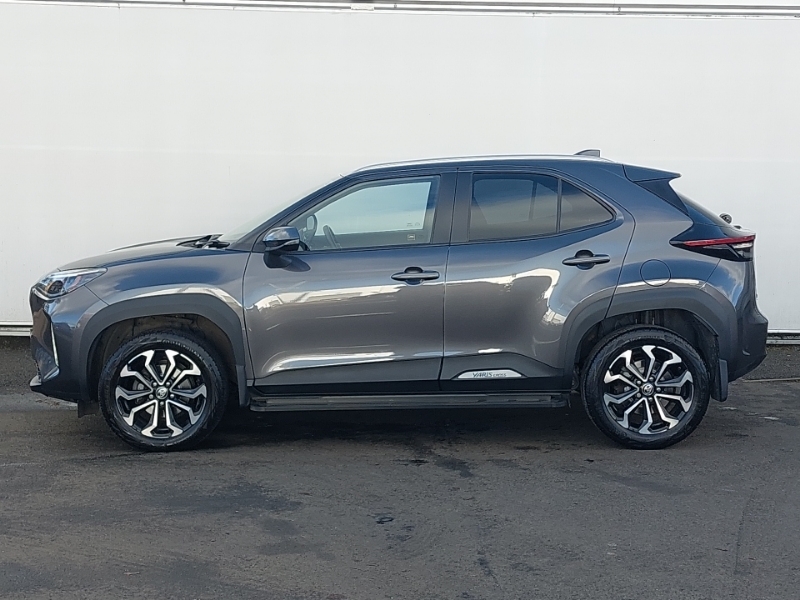 Toyota Yaris Cross Dynamic Gold #4