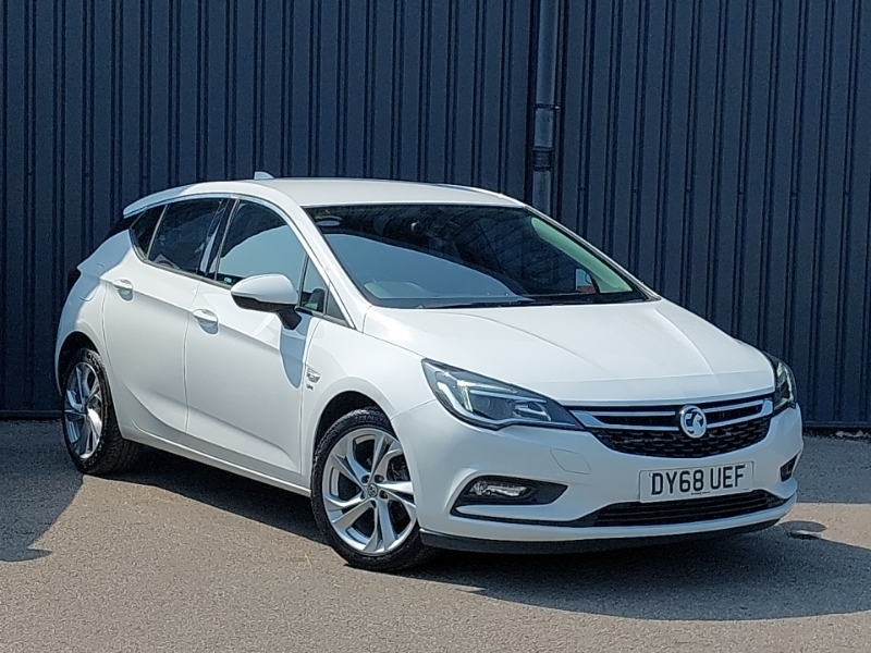 Vauxhall Astra 1.4T 16V 150 Sri Nav White