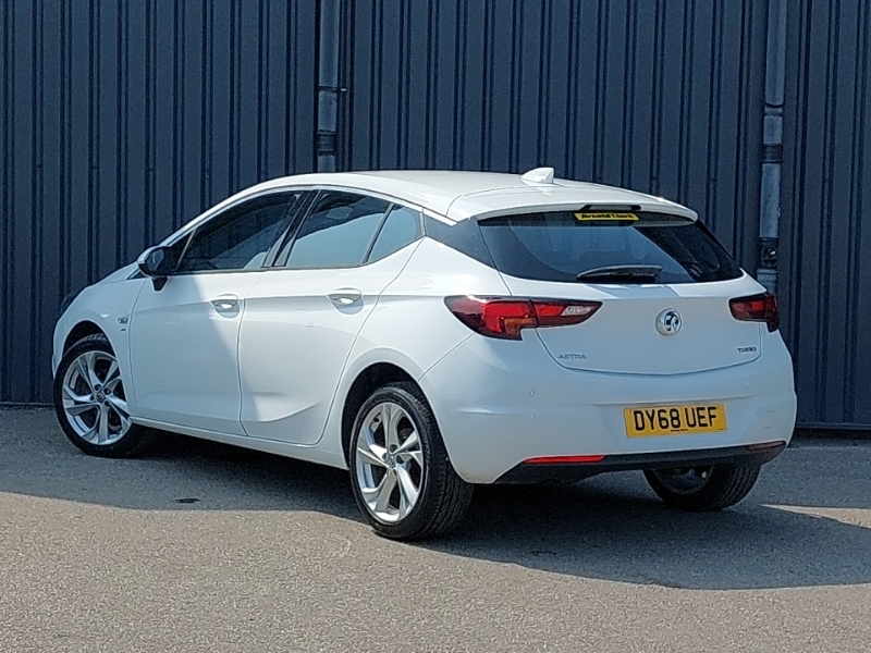 Vauxhall Astra 1.4T 16V 150 Sri Nav White #2