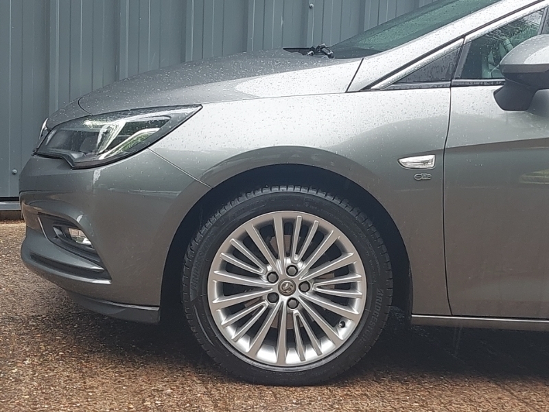 Vauxhall Astra 1.4T 16V 150 Griffin Silver #18