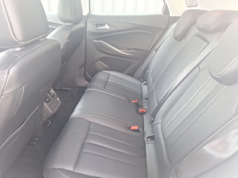 Vauxhall Grandland X 1.5 Turbo D Elite Nav White #5