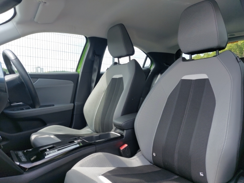 Vauxhall Mokka-e 100Kw Elite Premium 50Kwh Green #5