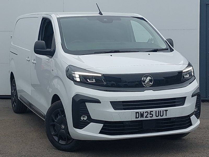 Vauxhall Vivaro 1.5 Turbo D 120 Pro H1 Van White