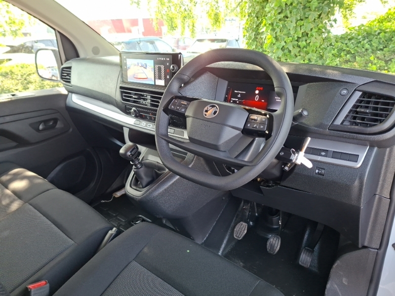 Vauxhall Vivaro 1.5 Turbo D 120 Pro H1 Van White #3