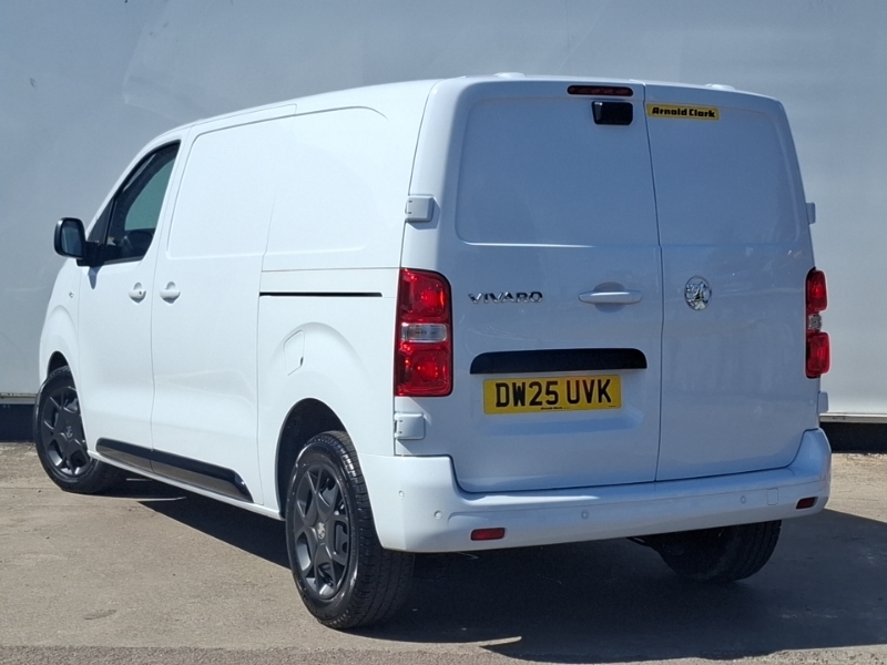 Vauxhall Vivaro 1.5 Turbo D 120 Pro H1 Van White #2