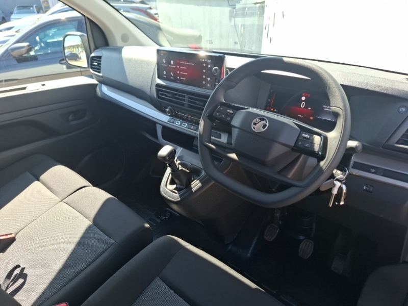 Vauxhall Vivaro 1.5 Turbo D 120 Pro H1 Van White #3