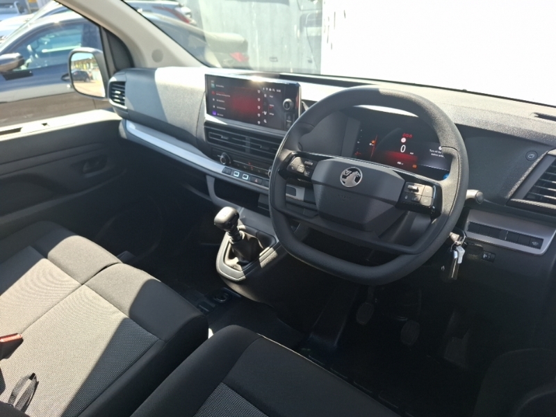 Vauxhall Vivaro 1.5 Turbo D 120 Pro H1 Van White #3