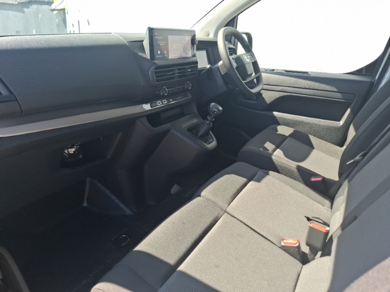 Vauxhall Vivaro 1.5 Turbo D 120 Pro H1 Van White #5