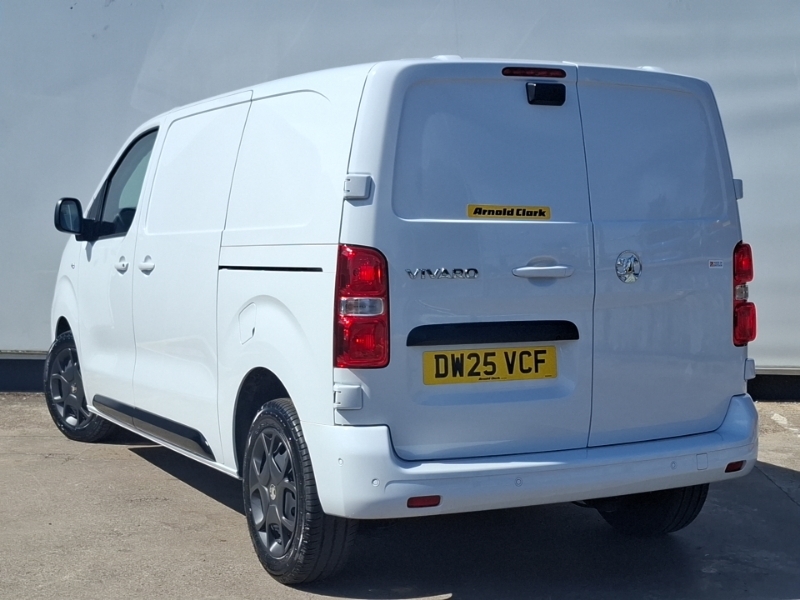 Vauxhall Vivaro 1.5 Turbo D 120 Pro H1 Van White #2