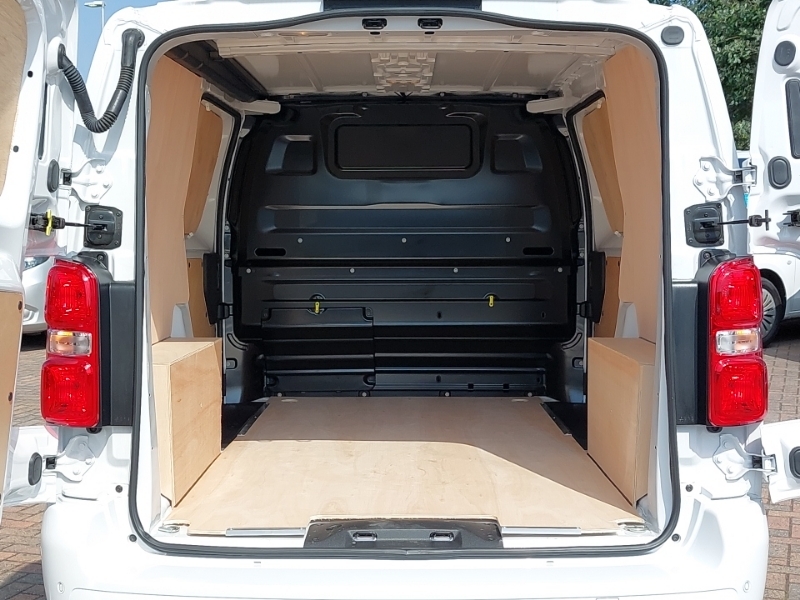 Vauxhall Vivaro 1.5 Turbo D 2900 Prime Xl Panel Van 6Dr Man Grey #16
