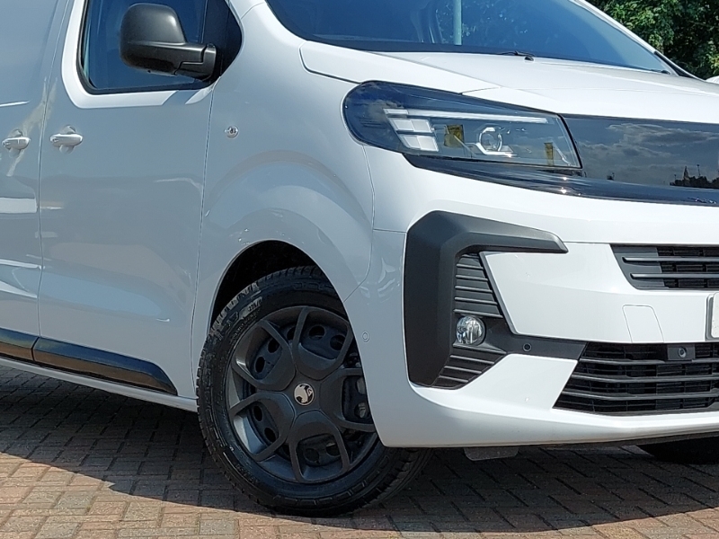 Vauxhall Vivaro 1.5 Turbo D 2900 Prime Xl Panel Van 6Dr Man Grey #18