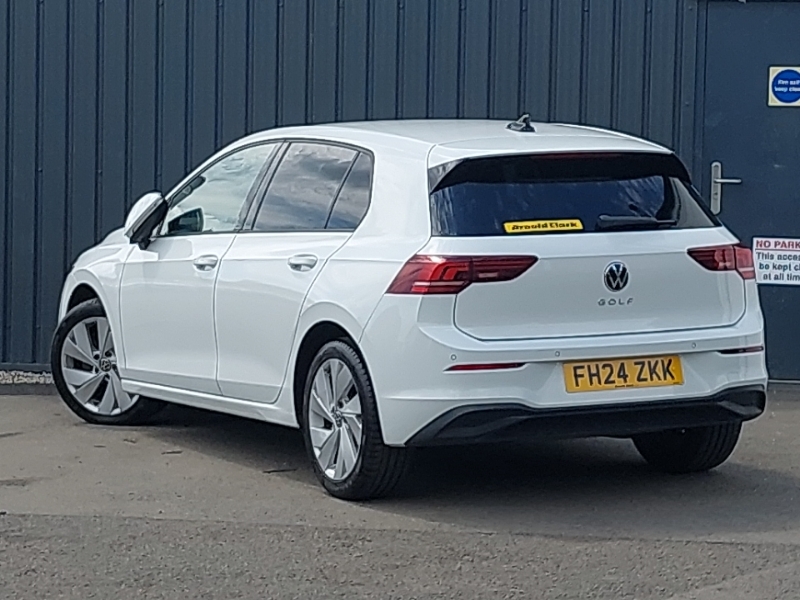 Volkswagen Golf 1.5 Tsi Match FH24ZKK White #2