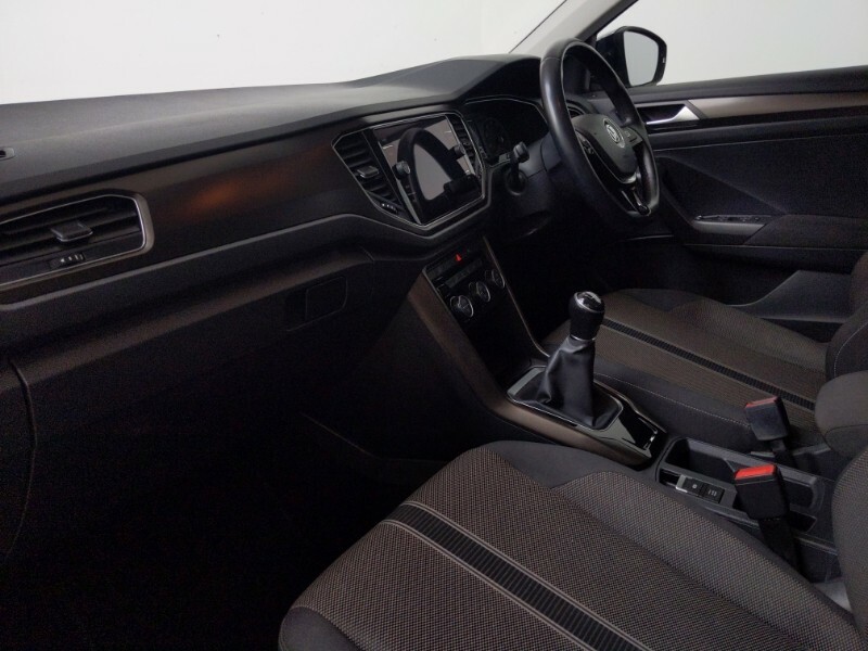 Volkswagen T-Roc 1.5 Tsi Evo Se Black #5
