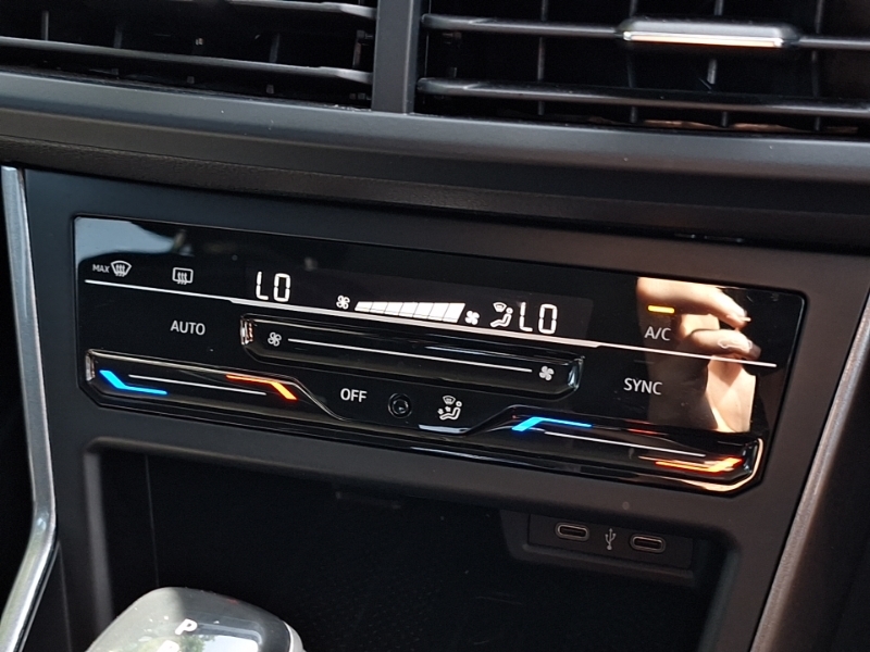 Volkswagen Taigo R-line Grey #16