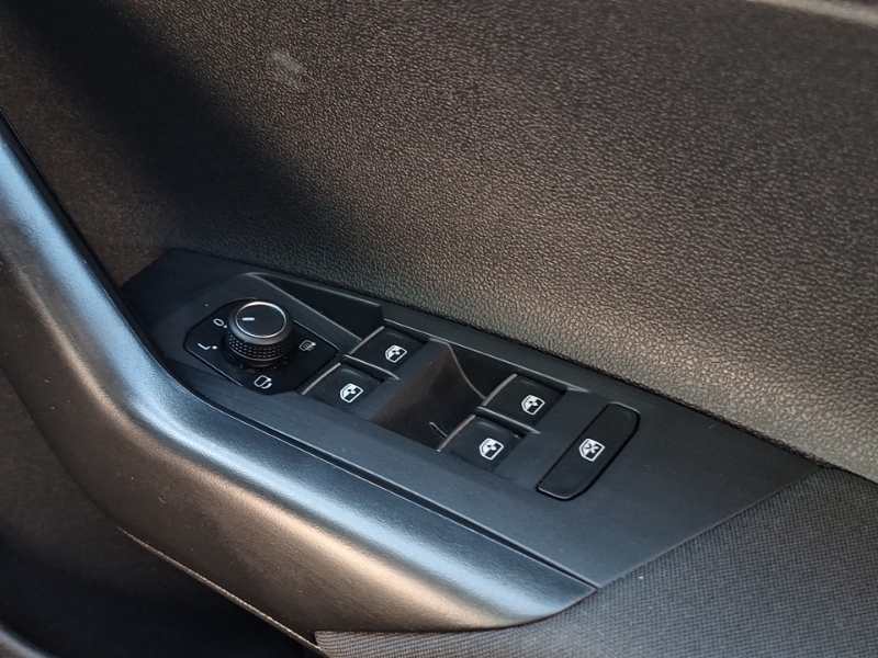 Volkswagen Taigo R-line Grey #17