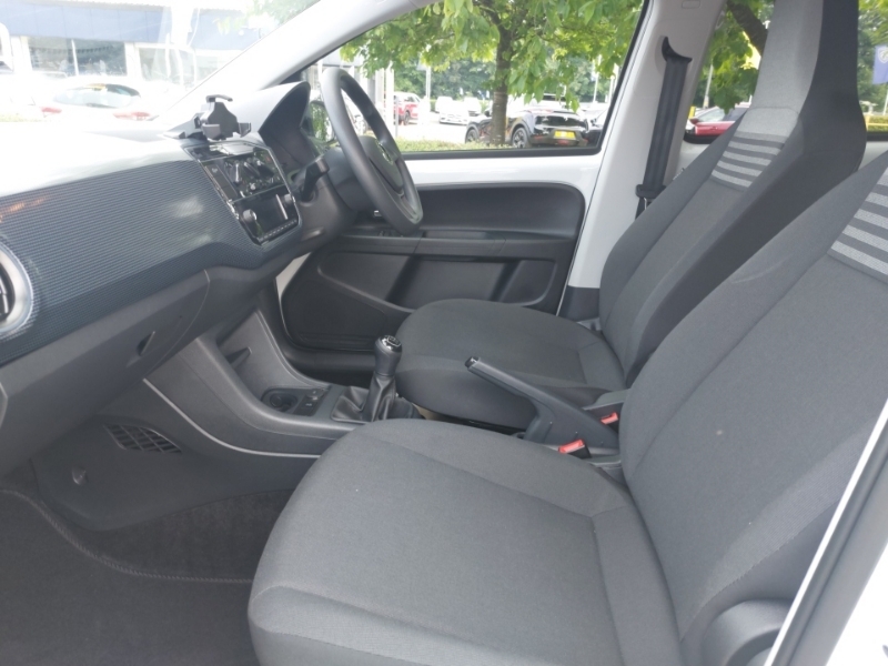 Volkswagen Up 1.0 65Ps Black Edition White #5