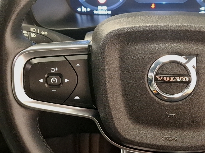 Volvo XC40 1.5 T3 163 R Design Grey #12