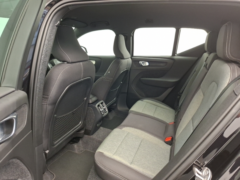 Volvo XC40 Plus, B3 Mild Hybrid, Dark White #12