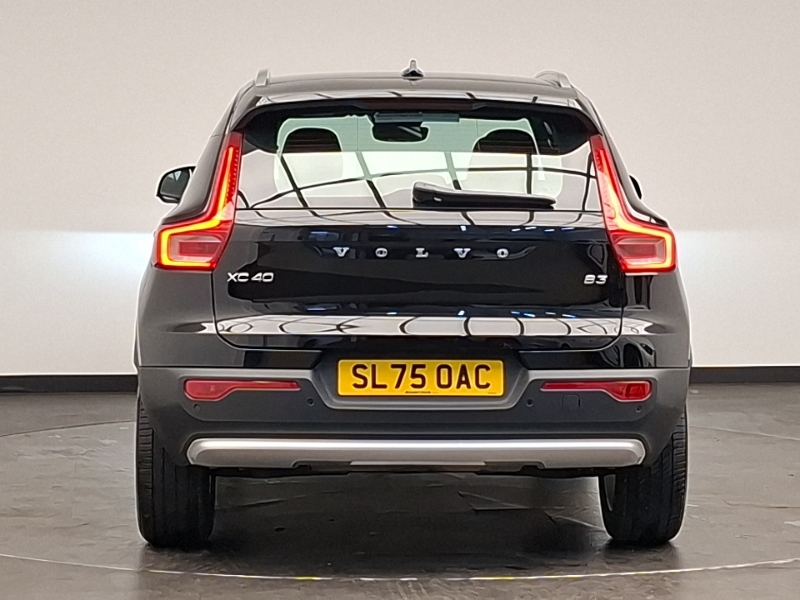 Volvo XC40 Plus, B3 Mild Hybrid, Dark White #15