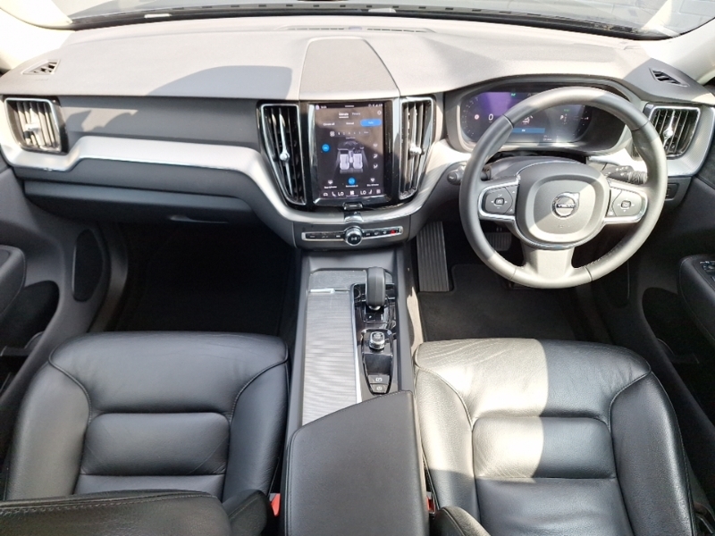 Volvo XC60 2.0 T6 350 Rc Phev Core Bright Awd Gtron Black #3