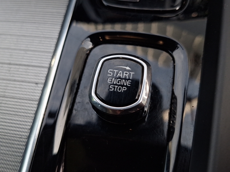 Volvo XC60 2.0 B5p Core Awd Geartronic  #17