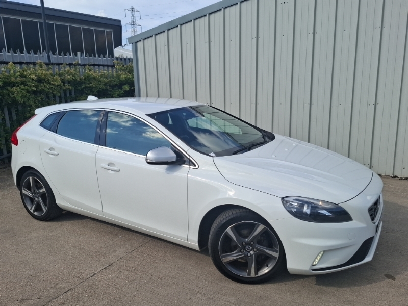 Volvo V40 2.0 D2 R-design Hatchback Euro 6 Silver #7