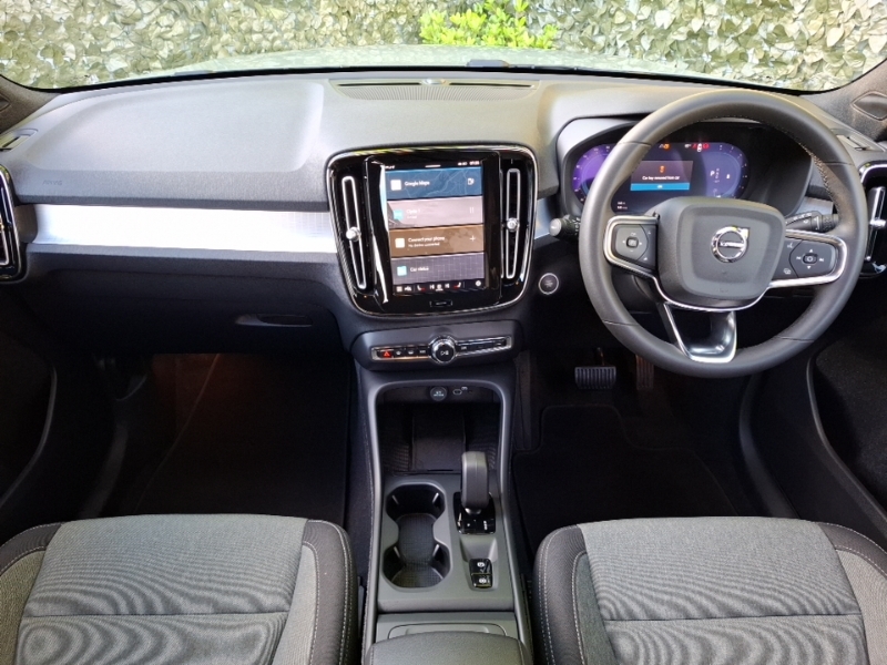 Volvo XC40 2.0 B3p Core Green #3