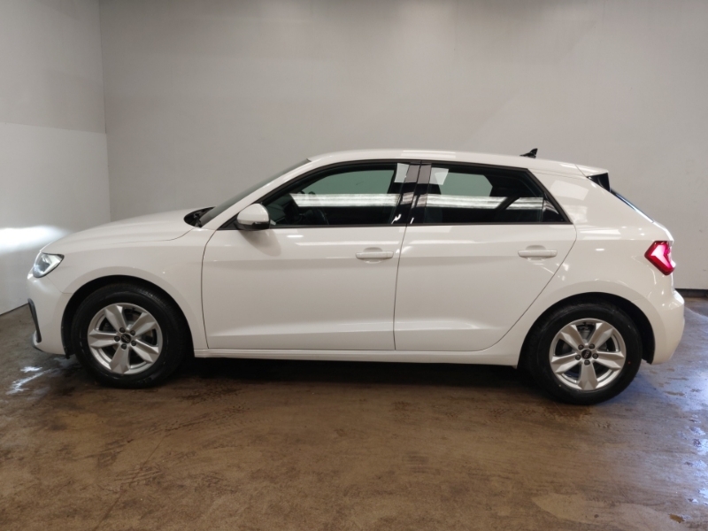 Audi A1 25 Tfsi Technik White #4