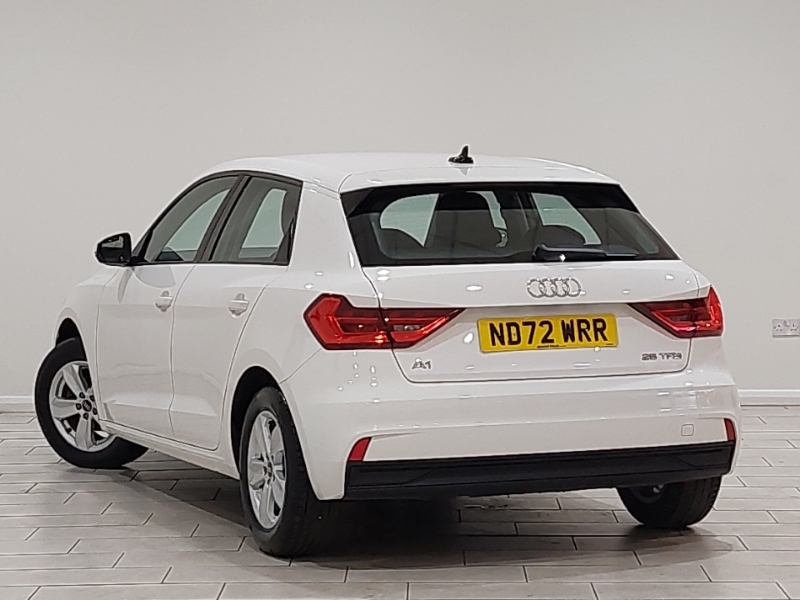 Audi A1 25 Tfsi Technik White #2