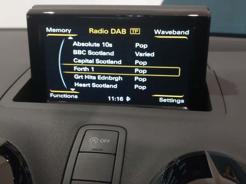 Audi A1 1L Se White #11