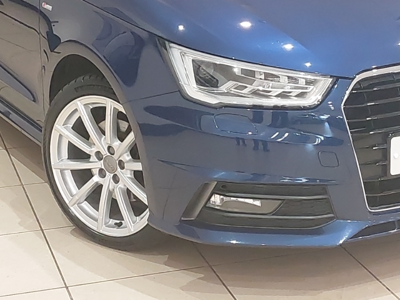 Audi A1 1L Se White #20
