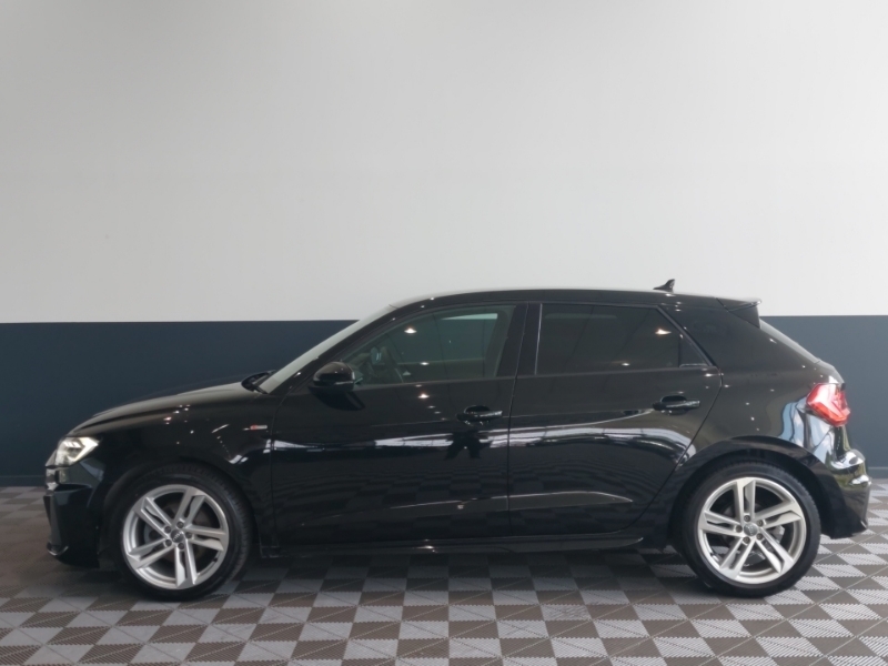 Audi A1 30 Tfsi S Line LF69AEN Black #4