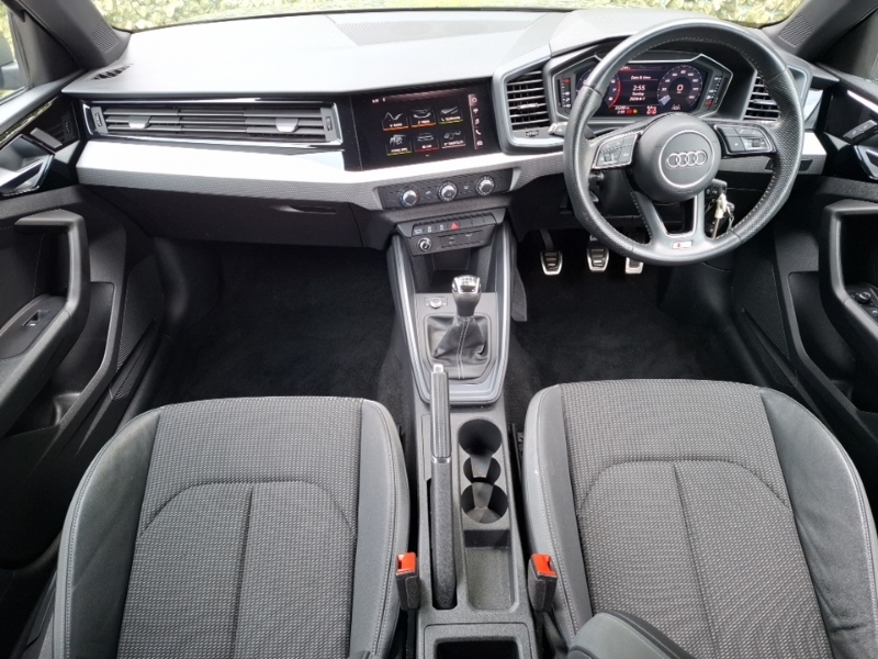 Audi A1 S Line Competition White #3