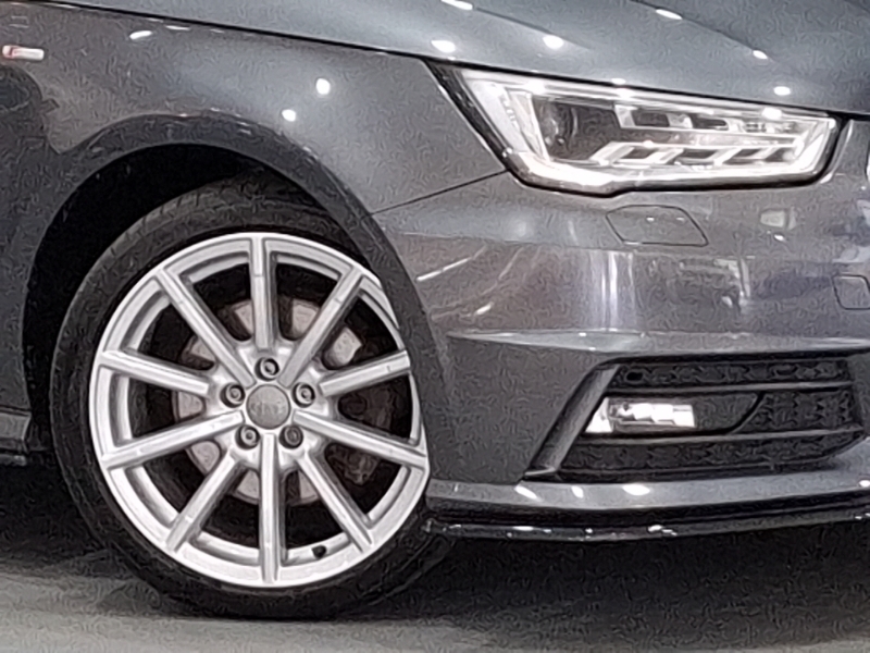 Audi A1 Sport Silver #19